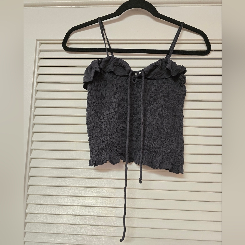 American Eagle - Grey Sleeveless Ruffle Smock Crop Top